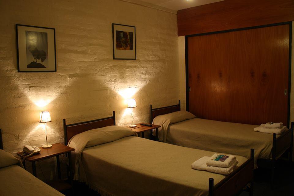 Hotel La Fundacion General Roca Zewnętrze zdjęcie